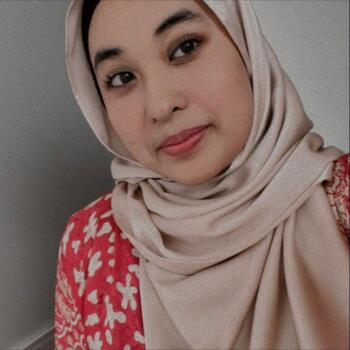 Babysitter in Singapore Island: Sara