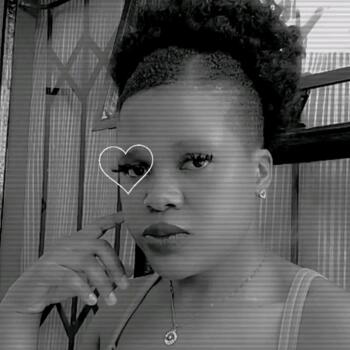 Babysitter in Thembisa: Dineo