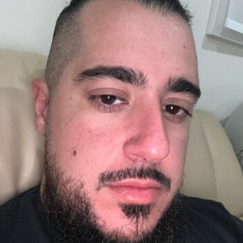 Babysitting job in Etobicoke: babysitting job Afram