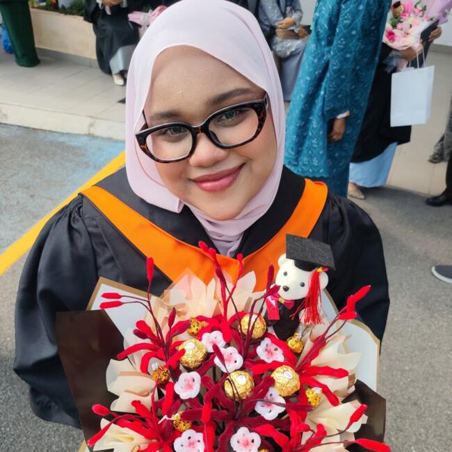 Babysitter in Petaling Jaya: DANIA SORFINA BATRISYA