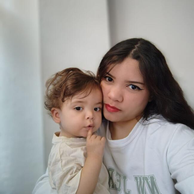 Babysitting job in Bogotá: CHELSY