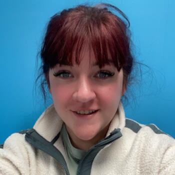 Babysitter in Bandon: Julia