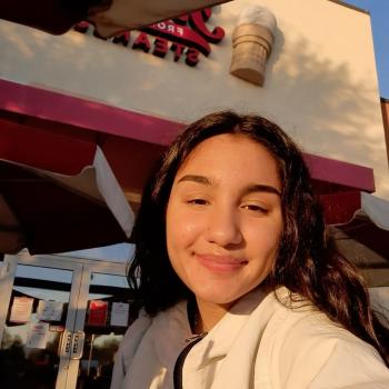 Babysitter in Maricopa: Mya