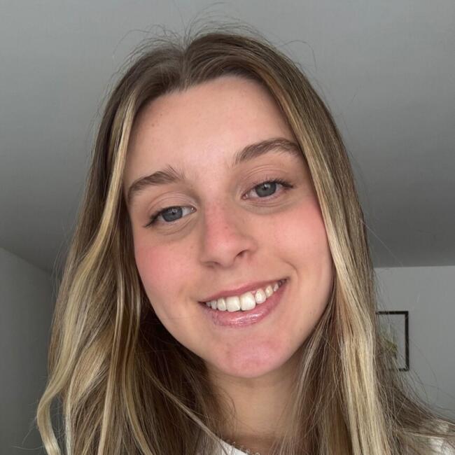 Babysitter in Montevideo: Agustina
