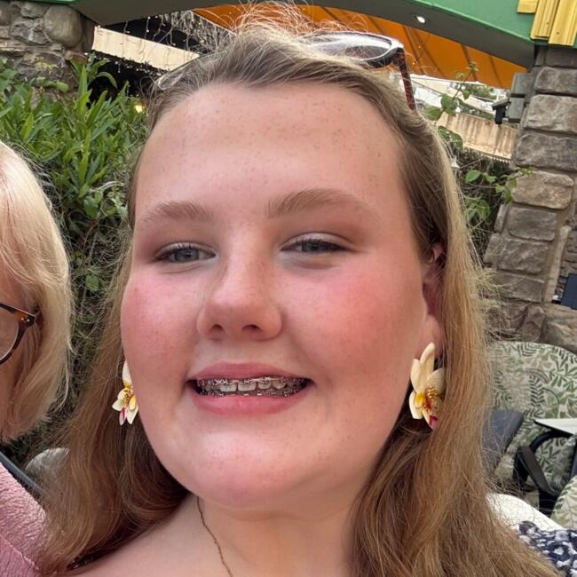 Babysitter em Celbridge: Lauren