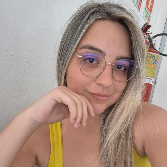Babysitter in Santa Cruz do Sul: Larissa