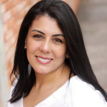 Babysitter in São José dos Campos: Viviane