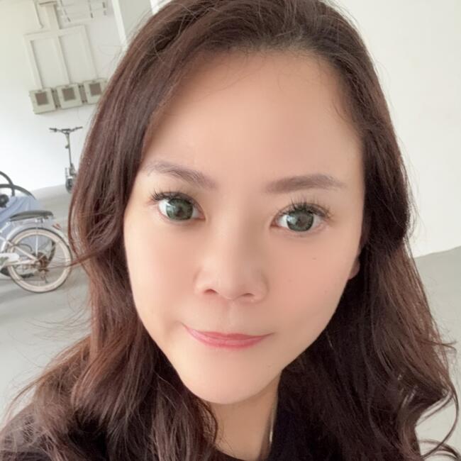 位于Singapore Island的临时保姆: Fion