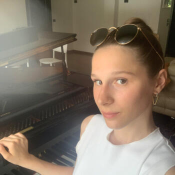 Babysitter in Milan: Francesca