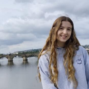 Babysitter in Madrid: Mónica