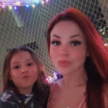 Emprego de babá em Palhoça: emprego de babá Ana Livia