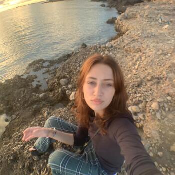 Babysitter in Savigny-sur-Orge: Mariam