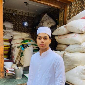 Babysitting job in Delhi: babysitting job Amir