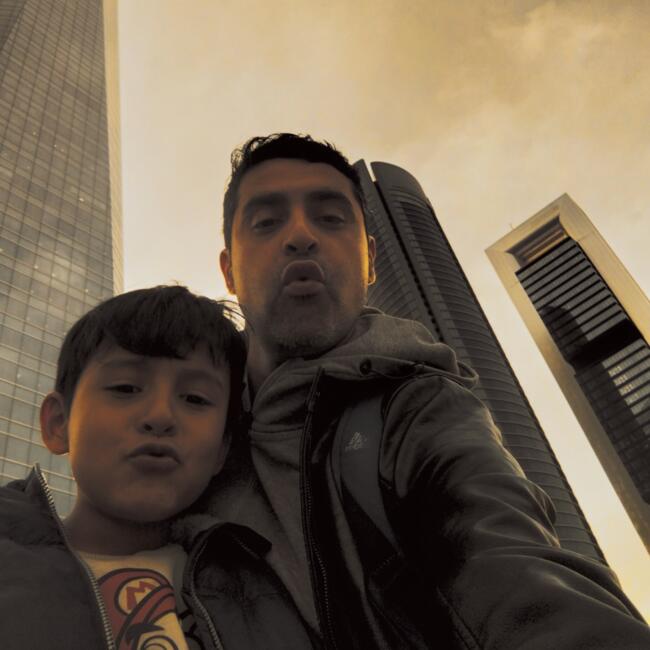 Trabajo de canguro en La Coruña: Bayron