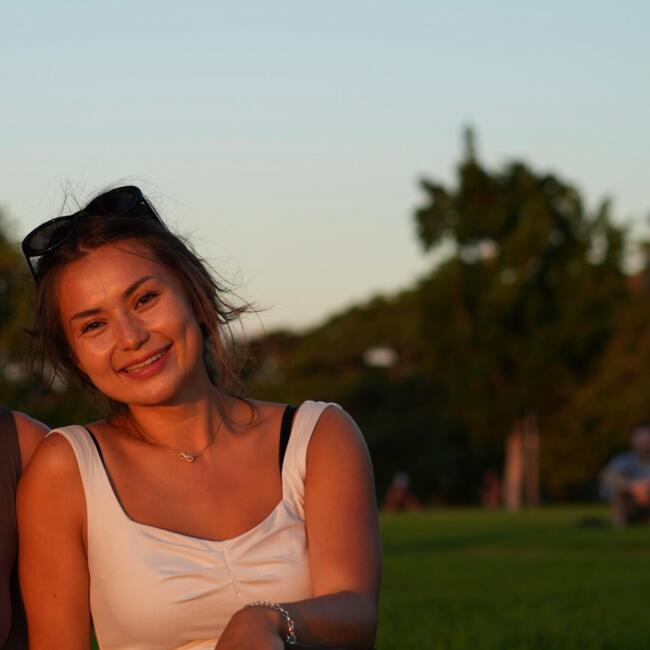 Babysitter in Sydney: Rachel