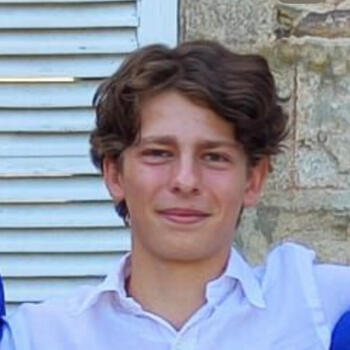 Babysitter in Versailles: Joseph