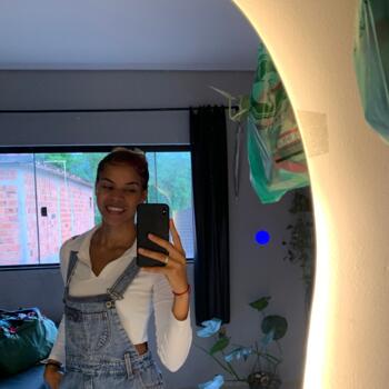 Babysitter in Duque de Caxias: Vitoria