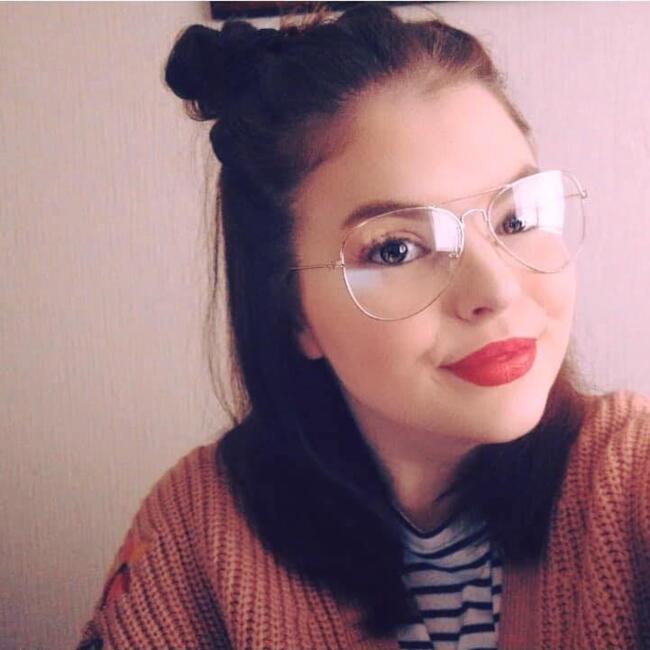 Babysitter in Stockport: Amy