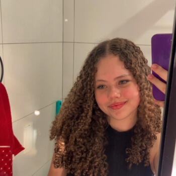 Babysitter Sorocaba: Kamilli
