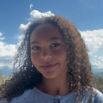 Babysitter Cruseilles: Zoe