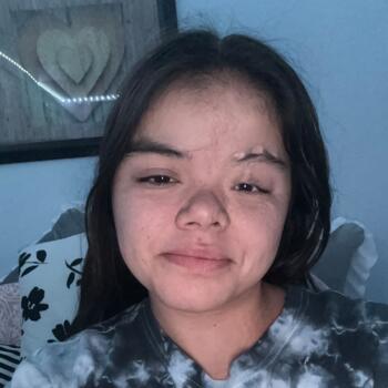 Babysitter in Las Cruces: Hope