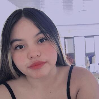 Babysitter in Soledad: Ximena