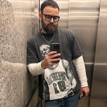 הורה תל אביב-יפו: Eyal