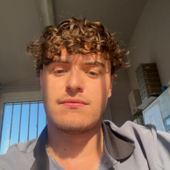 Babysitter in Alénya: Mathys