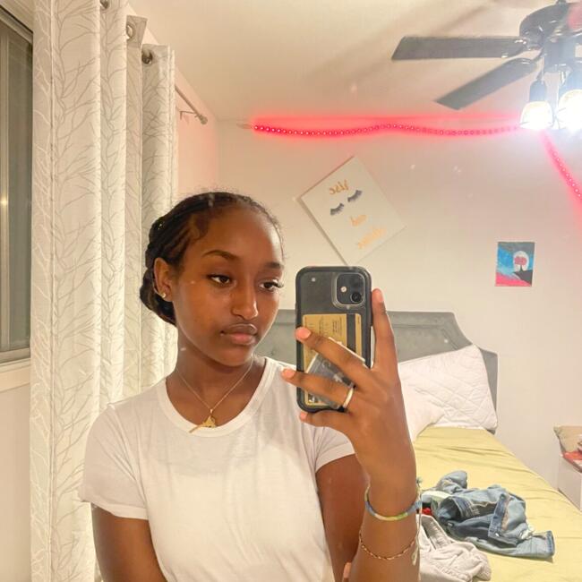 Baby-sitter in Winnipeg: Lulia