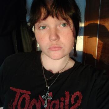 Babysitter in Droichead Nua: Demil-leigh