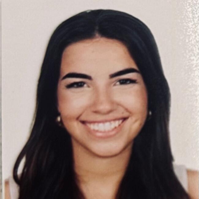 Nanny in Moncada: Daniela