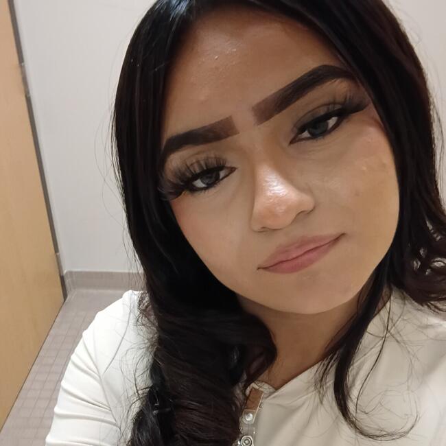 Babysitter in Houston: Berenice