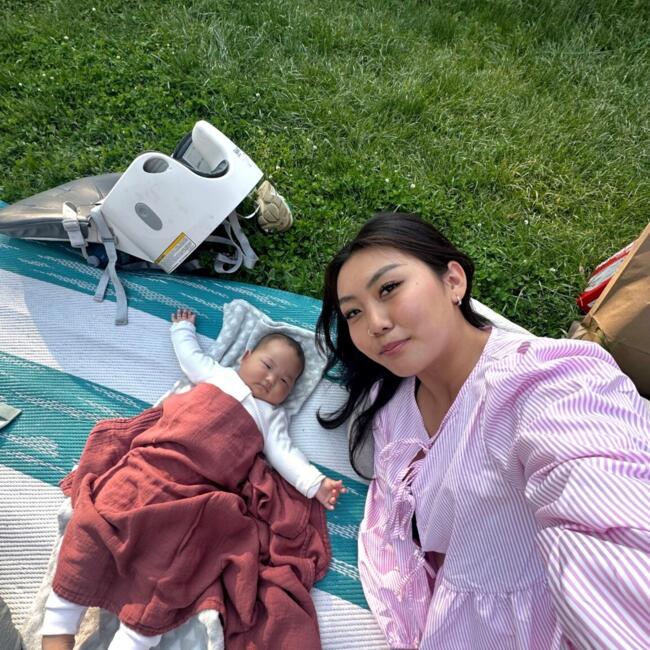 Baby-sitter in Etobicoke: Ngawang