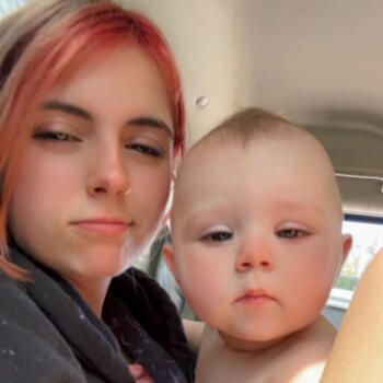 Babysitting job in Armstrong: babysitting job Kaylynn