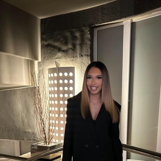 Babysitter in Nantes: Candice