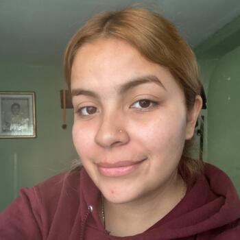 Babysitter in Tijuana: Valeria