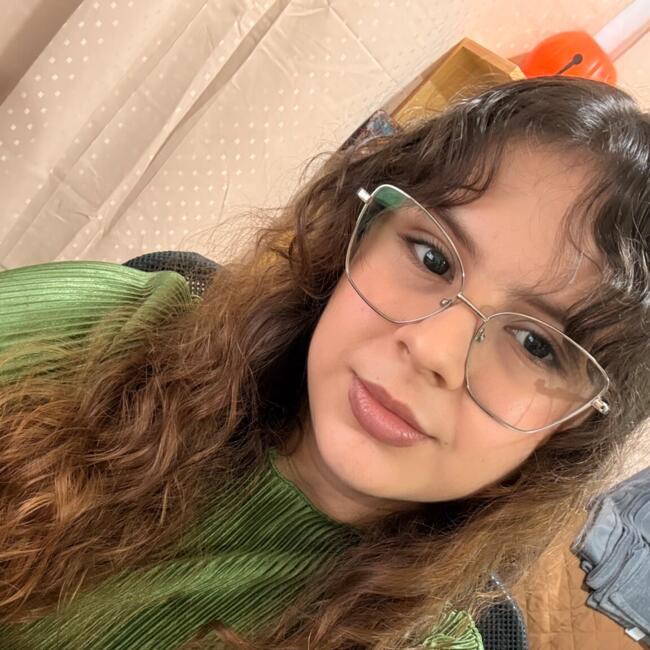 Babysitter in Alajuela: Ariana