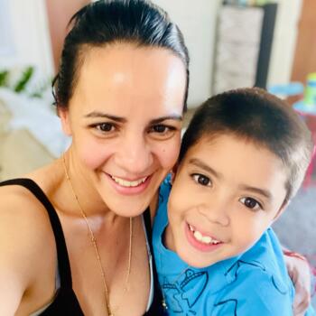 Babysitter in Gainesville: Eliana