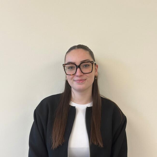 Babysitter in Andrezel: Pauline