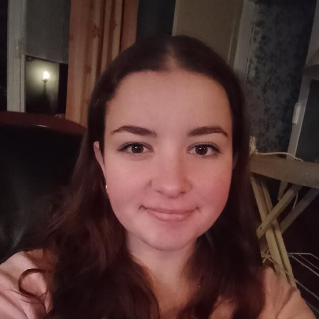 Babysitter in Renescure: Fanny