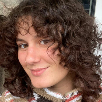 Babysitter in Saint-Ouen: Céleste