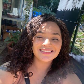 Babá em Ribeirão das Neves: Adriellen