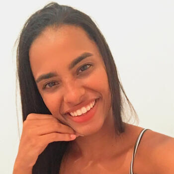 Babysitter Rio de Janeiro: Stefany