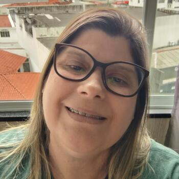 Babysitter in São José (São José): Roberta