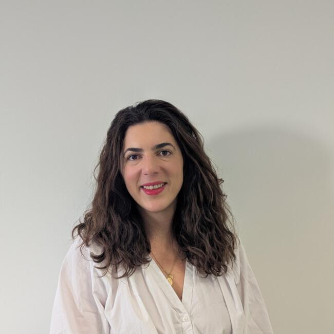 Babysitting job in Montreuil-le-Gast: Marion