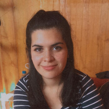 Babysitter in Temuco: Camila