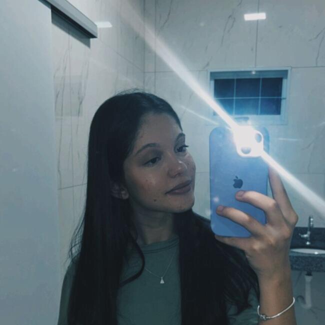 Babysitter in Araguaína: Sarah