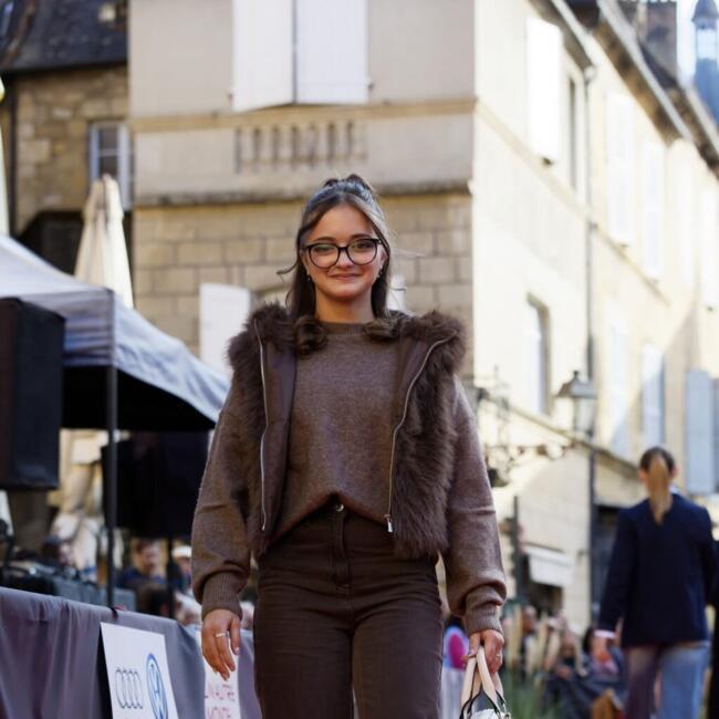 Babysitter in Sarlat-la-Canéda: Chloë 