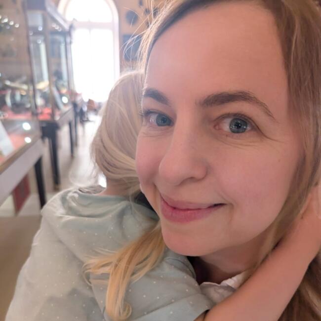 Babysitting job in London: Samanta