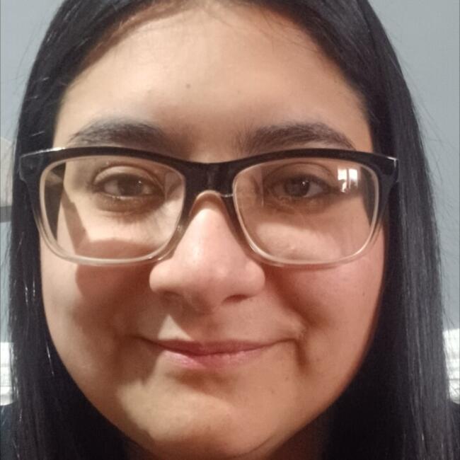 Babysitter in San Fernando: Debora